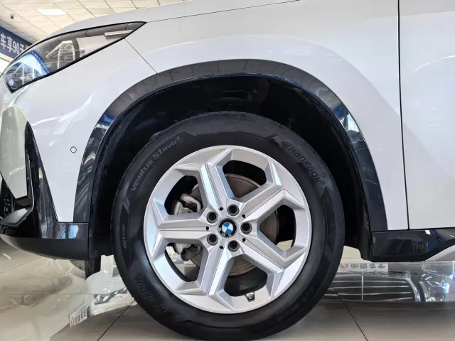 BMW X1 — Фото автомобиля 13