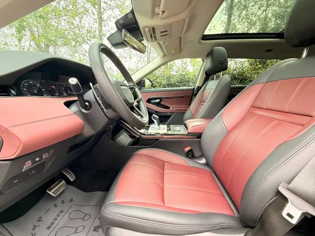 Land Rover Range Rover Evoque — Фото автомобиля 6