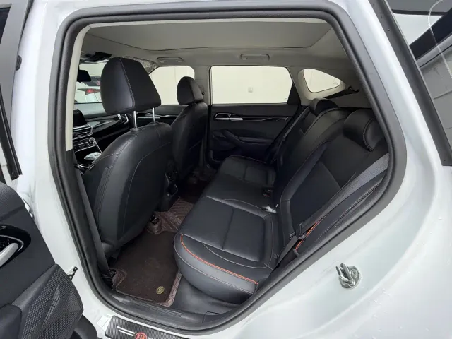 Kia Seltos — Фото автомобиля 14