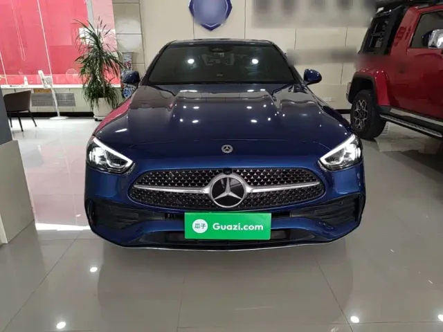 Mercedes-Benz C-Class — Фото автомобиля 2
