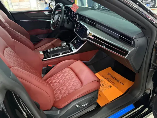 Audi Audi A7L 2024 45 TFSI quattro S-line Black Warrior Edition — Фото автомобиля 17