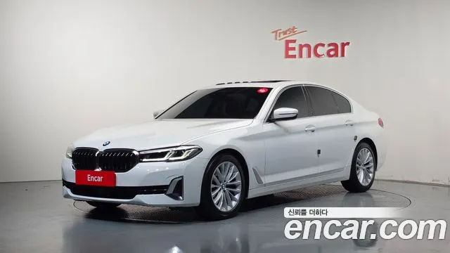 Фотография автомобиля — BMW 5 Series G30