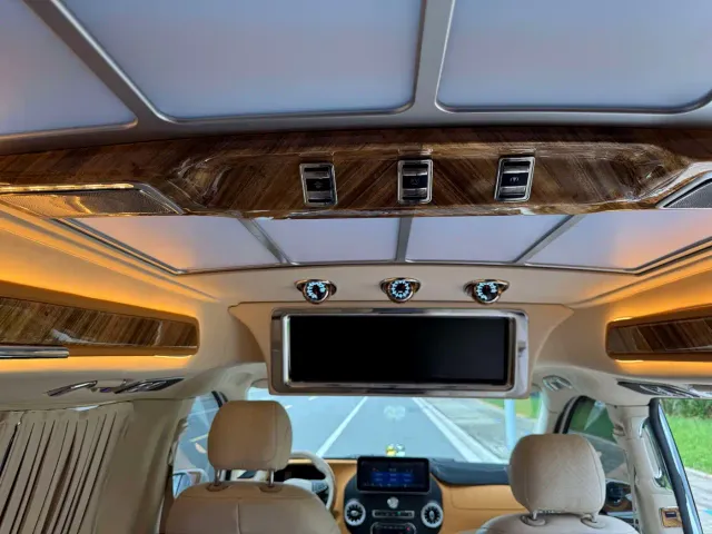Mercedes-Benz Vito 2021 2.0T Business Edition 7-seater — Фото автомобиля 14