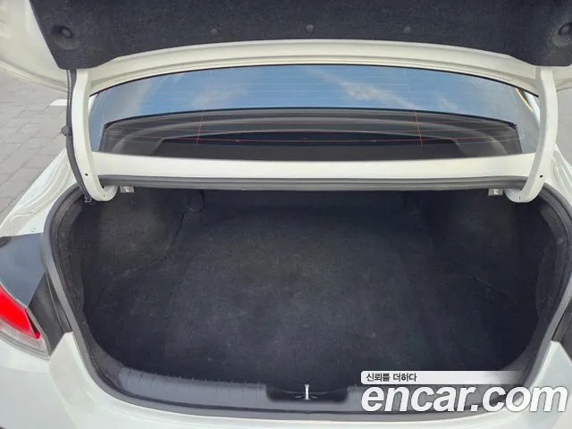 Hyundai Avante CN7 — Фото автомобиля 7