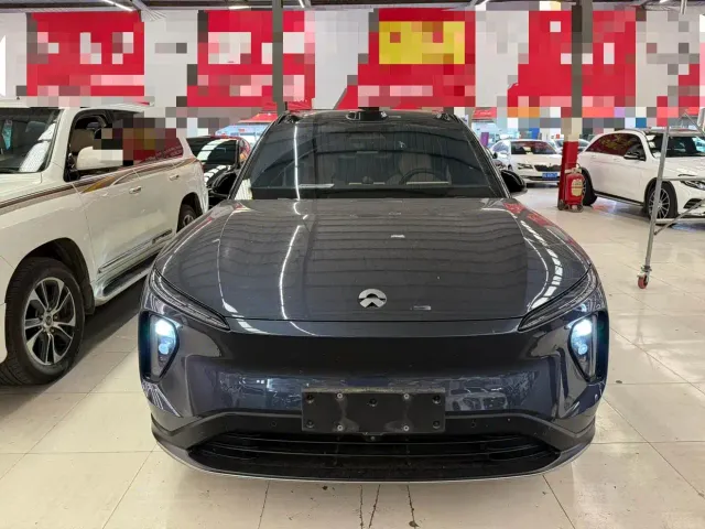 Nio ES6 — Фото автомобиля 2