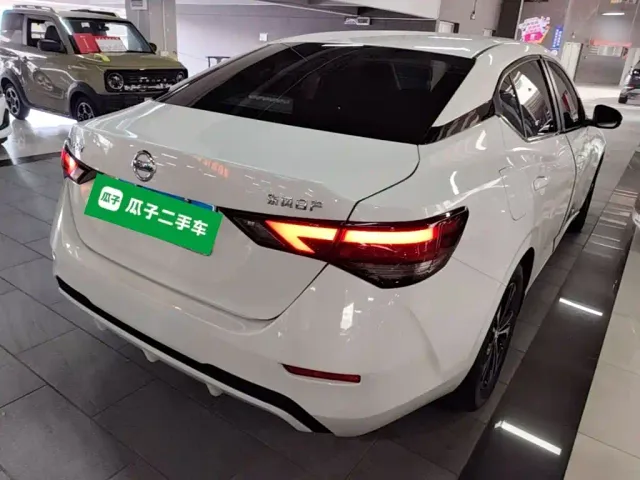 Nissan Sylphy — Фото автомобиля 6