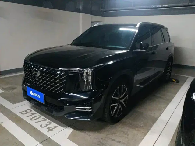 Фотография автомобиля — GAC Trumpchi GS8