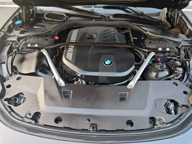 BMW 7 Series — Фото автомобиля 7