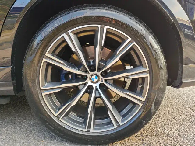 BMW X6 — Фото автомобиля 11