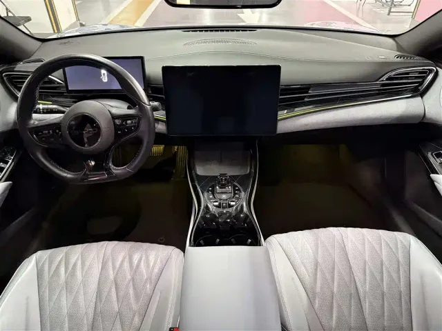 BYD Seal — Фото автомобиля 12