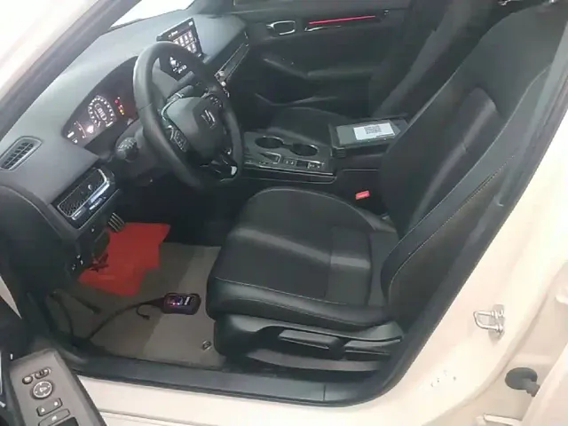 Honda Civic — Фото автомобиля 14