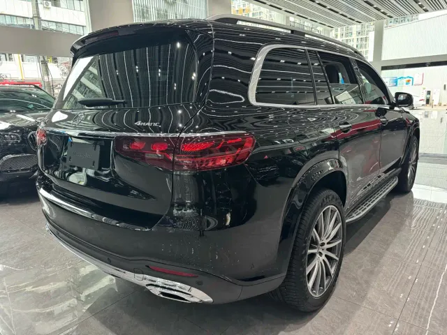 Mercedes-Benz GLS-Class — Фото автомобиля 24