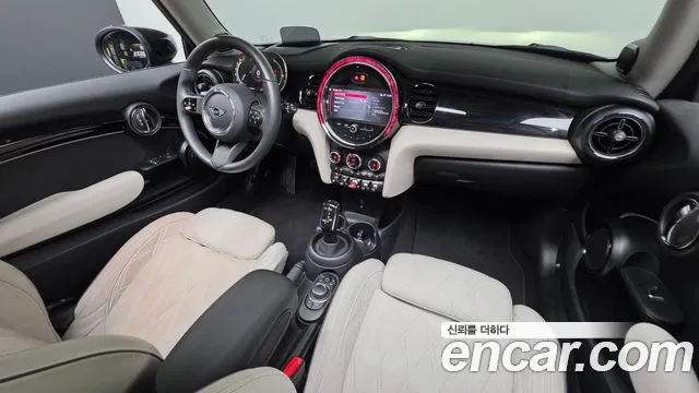 MINI Cooper — Фото автомобиля 7