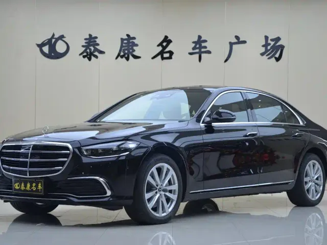 Фотография автомобиля — Mercedes-Benz S-Class