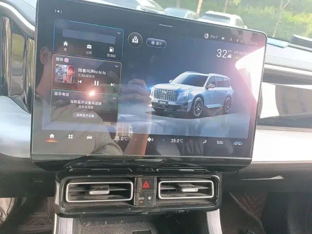 GAC Trumpchi GS8 — Фото автомобиля 5