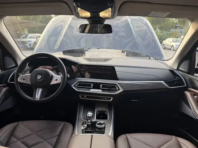 BMW X5 — Фото автомобиля 10