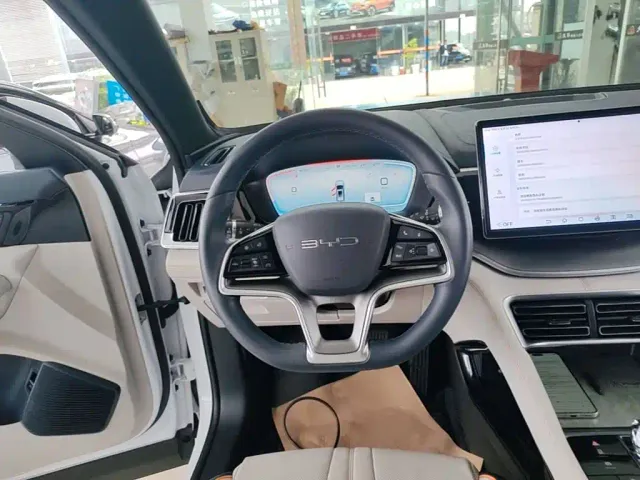 BYD Song PLUS — Фото автомобиля 10