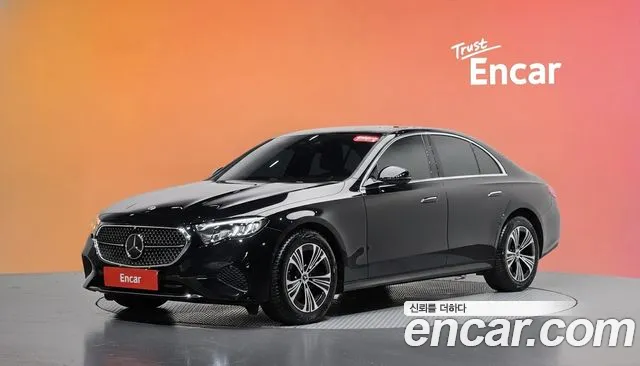 Фотография автомобиля — Mercedes-Benz E-Class W214