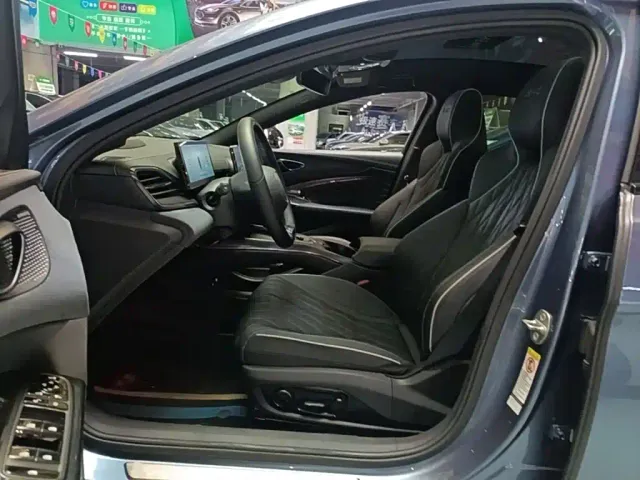 BYD Seal — Фото автомобиля 14