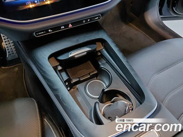 Mercedes-Benz E-Class W214 — Фото автомобиля 13