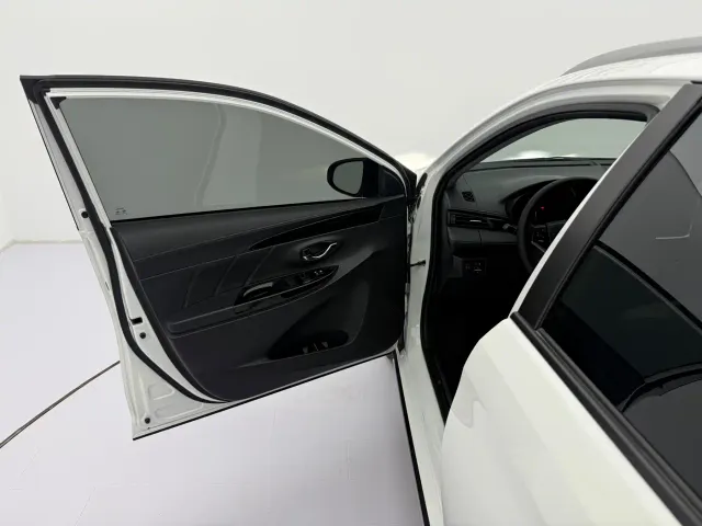 Toyota YARiS L Zhi Xuan — Фото автомобиля 20