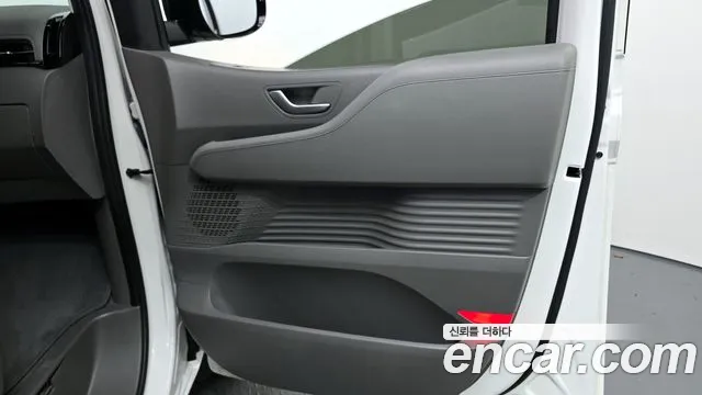 Hyundai Staria — Фото автомобиля 13