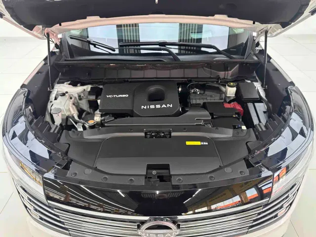 Nissan Terra — Фото автомобиля 8