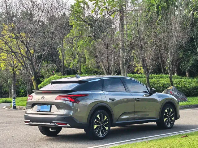 Citroen C5 X — Фото автомобиля 4