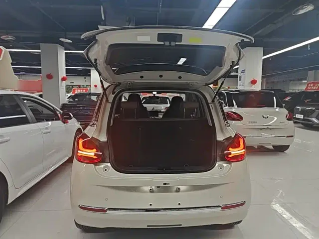 Wuling Bingo — Фото автомобиля 18