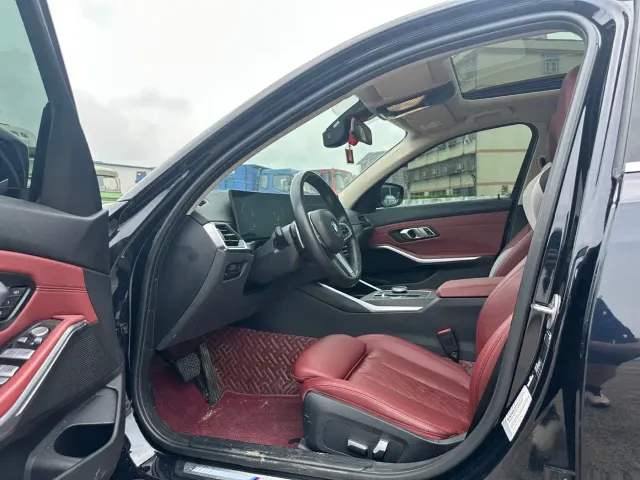BMW 3 Series — Фото автомобиля 4