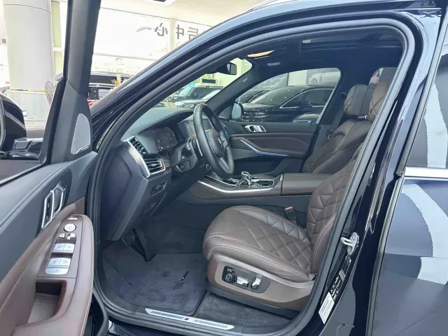 BMW X5 — Фото автомобиля 5