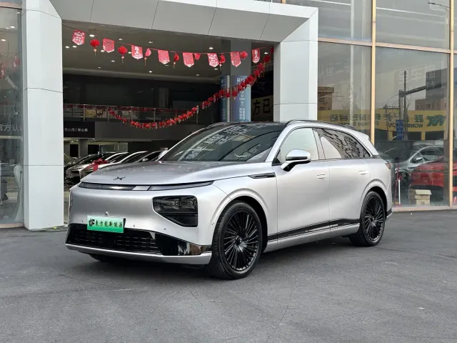 Xpeng G9 — Фото автомобиля 2