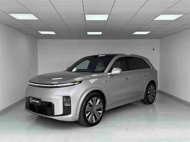 Фотография автомобиля — Li Auto L8