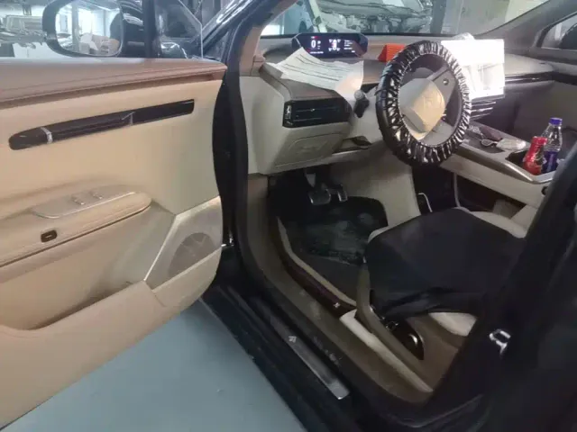 GAC Hyptec HT — Фото автомобиля 20