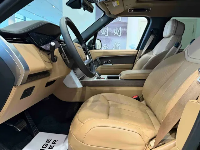 Land Rover Range Rover — Фото автомобиля 6
