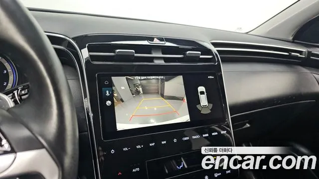 Hyundai Tucson Tucson (NX4) Дизель 2.0 2WD — Фото автомобиля 18