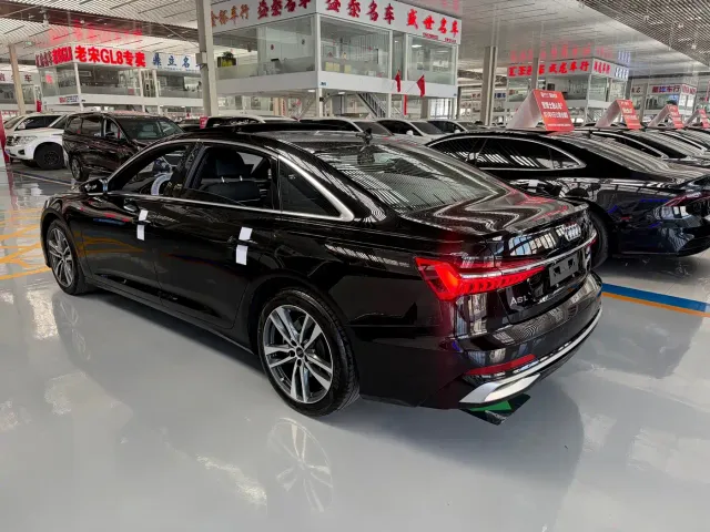 Audi A6L — Фото автомобиля 7