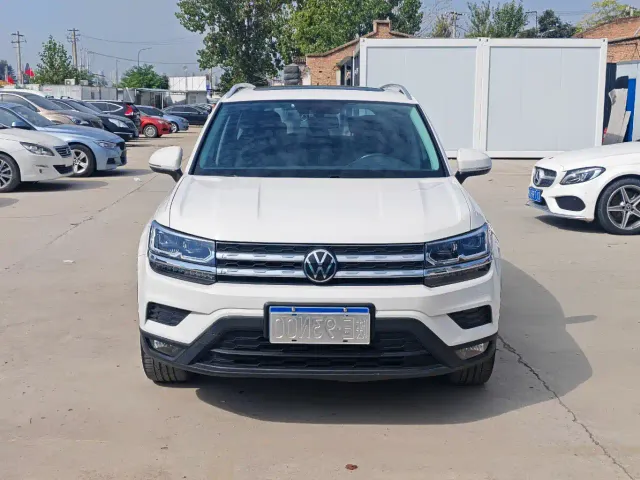 Volkswagen Tharu — Фото автомобиля 2