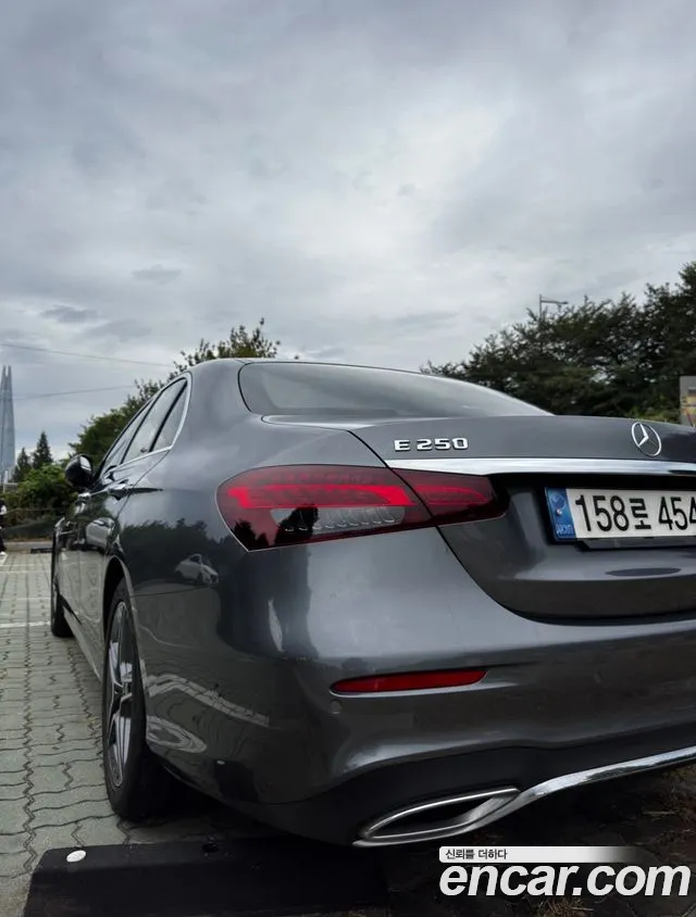 Mercedes-Benz E-Class W213 — Фото автомобиля 2