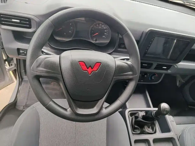 Wuling Longka — Фото автомобиля 10