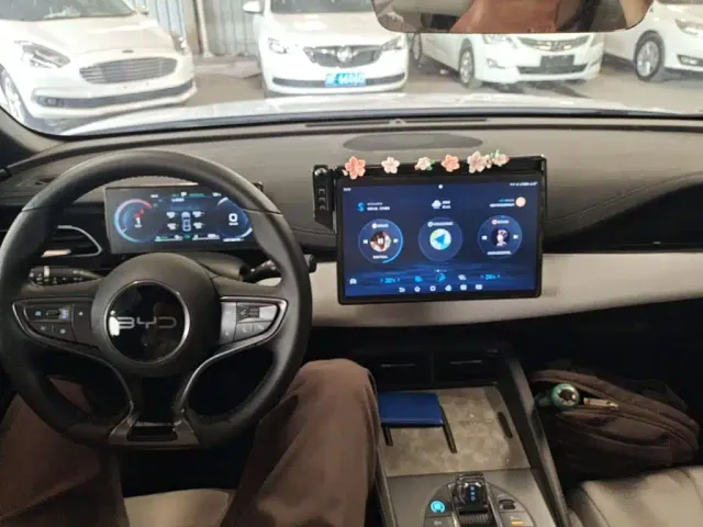 BYD Seal 06 — Фото автомобиля 9