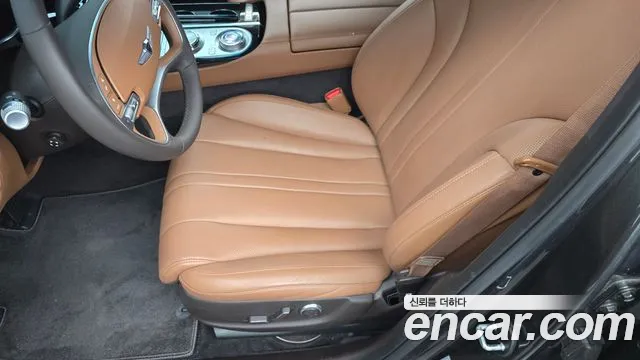 Genesis G80 Бензин 2.5 турбо AWD — Фото автомобиля 27