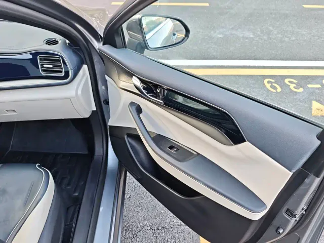 BYD Qin PLUS — Фото автомобиля 14