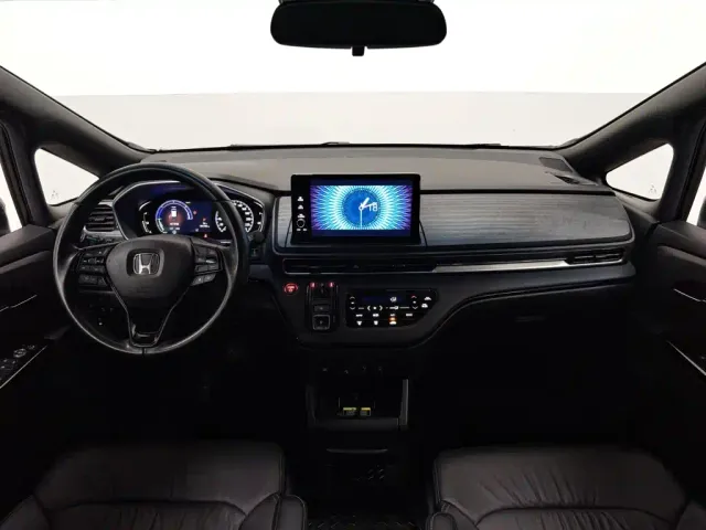 Honda Elysion — Фото автомобиля 5