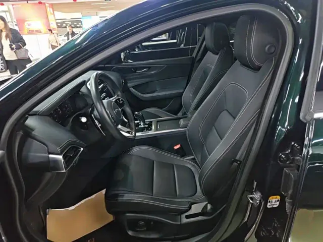 Jaguar XEL — Фото автомобиля 14