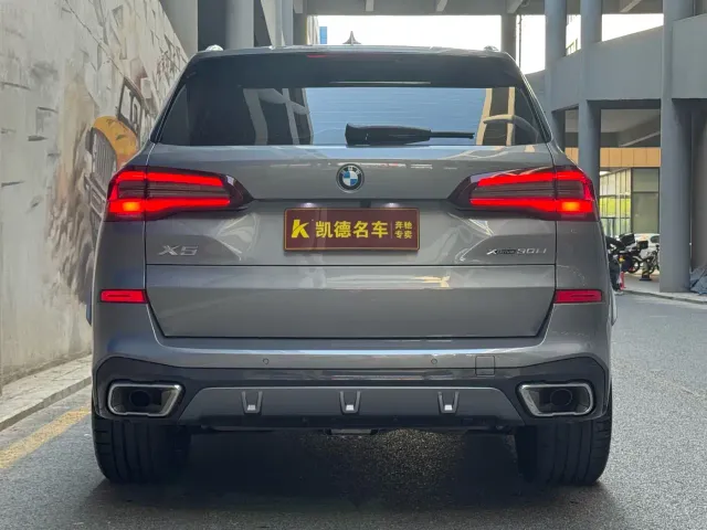 BMW X5 — Фото автомобиля 8