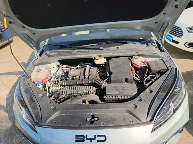 BYD Seal 06 — Фото автомобиля 19
