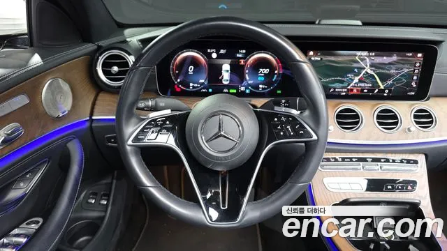 Mercedes-Benz E-Class W213 — Фото автомобиля 14