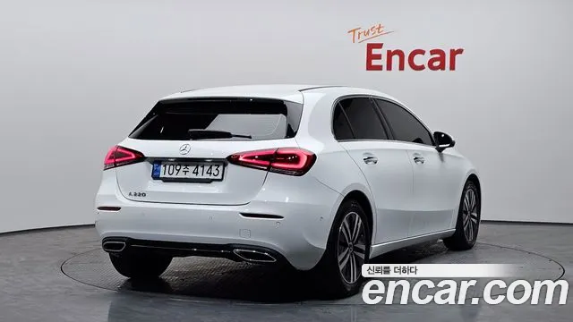 Mercedes-Benz A-Class — Фото автомобиля 2