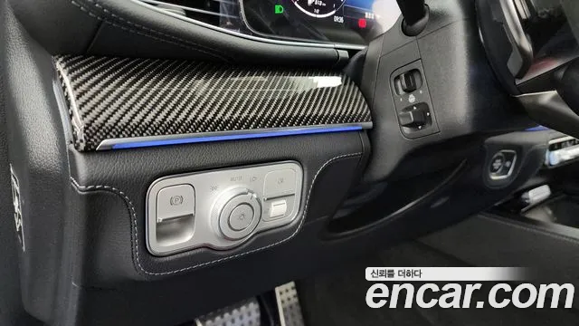 Mercedes-Benz GLE-Class — Фото автомобиля 16